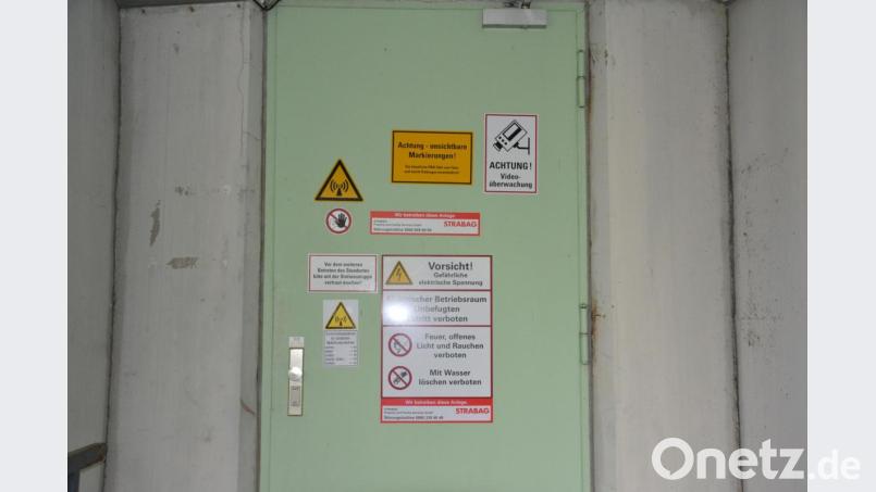 Kindergarten auf Erkundungstour durch Moosbach: Bäckerei in Kinderhand