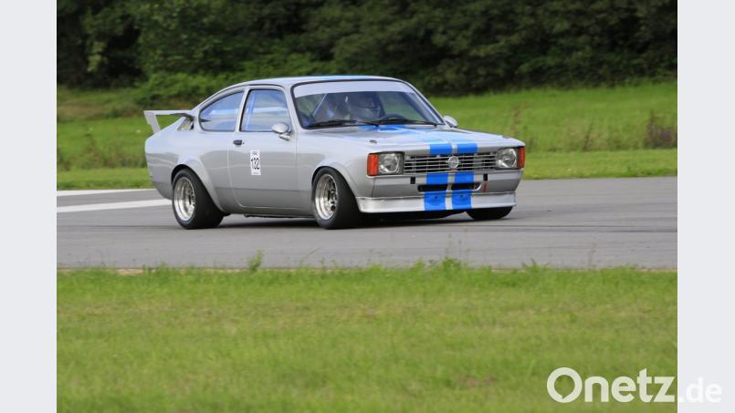 Der Kadett C Coupe von Klaus Barth (MSC Scheßlitz) war im vergangenen Jahr nicht zu schlagen und holte den &quot;Pokal der Stadt Nittenau&quot;.	 Bild: Hösamer