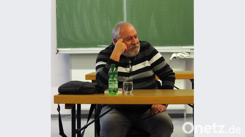 Er liebt Tschechien: Hans-Jörg Schmidt arbeitet seit 27 Jahren als Journalist in Prag und ist auch für den &quot;Neuen Tag&quot; tätig. 	Bild: Bühner
