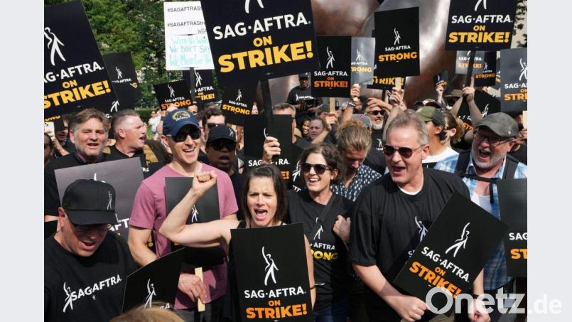 Petra Gärtner vereidigt Jetzt drei Grüne im Gemeinderat