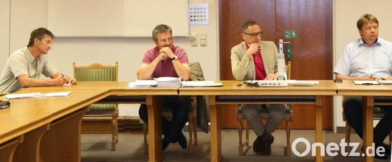 Die Organisatoren des 38. Bürgerfestes mit v.r. Stadtbaumeister Hubert Siller, Bgm. Bernd Sommer, Bauamtsleiter Martin Rosner und der zukünftige Bauhof-Leiter Thomas Ernstberger