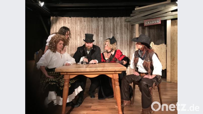 "Die Western-Schwestern" feiern am Donnerstag im Sperlstadl beim Künstlerhaus in Fronberg Premiere.  	Bild: exb
