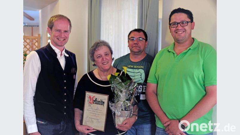 Barbara Kraus wurde für ihre Vereinstreue und ihre Verdienste zum Ehrenmitglied ernannt.