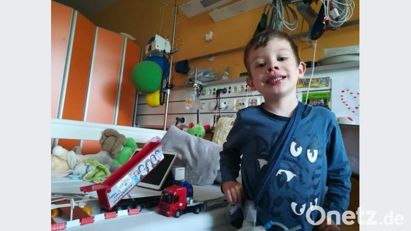 Die Behandlung in einer Spezialklinik in den USA rückt in greifbare Nähe: Die Ärzte in Philadelphia haben zugestimmt, den herzkranken Bastian als Patienten aufzunehmen. Und bei den Spenden wurde die angepeilte halbe Million Euro inzwischen erreicht. Aktuell sind 503 319 Euro für den knapp Fünfjährigen auf dem Konto.	Bild: exb