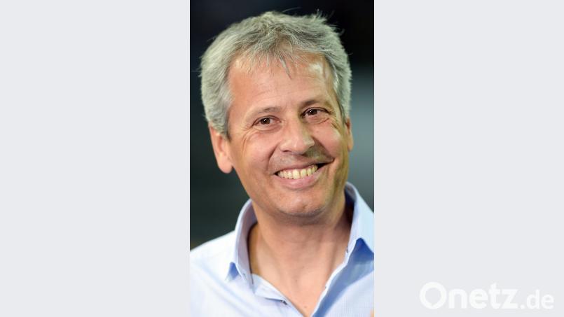 Der "Kicker" hat es bereits vermeldet. Lucien Favre wird wohl das Traineramt in Nizza aufgeben und zu Borussia Dortmund wechseln.  	Bild: Federico Gambarini/dpa