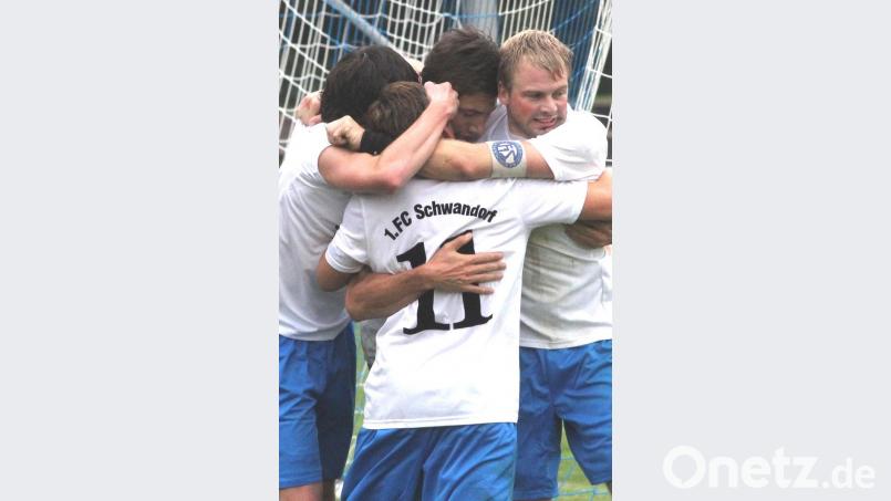 Der Name des ruhmreichen FC Schwandorf taucht in der neuen Fußballsaison nicht mehr auf.  	Bild: Hirsch