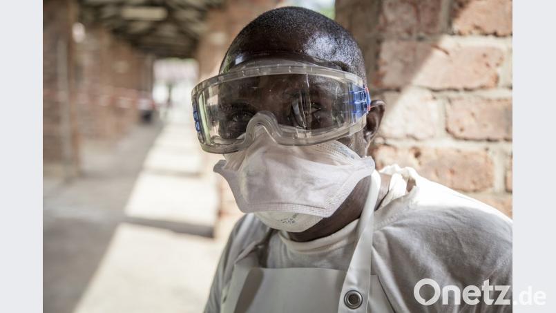 Im Kongo kämpfen die Helfer wieder gegen die Ebola. 	Bild: Mark Naftalin/UNICEF/AP/dpa