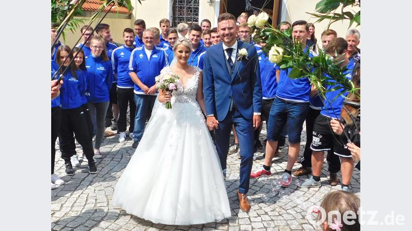 <p>Hochzeit</p>
 HAI