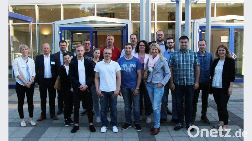 In der &quot;Unternehmerschule&quot; lernen Firmenchefs dazu. Einige nehmen an allen der fünf Seminare teil.  	Bild: exb