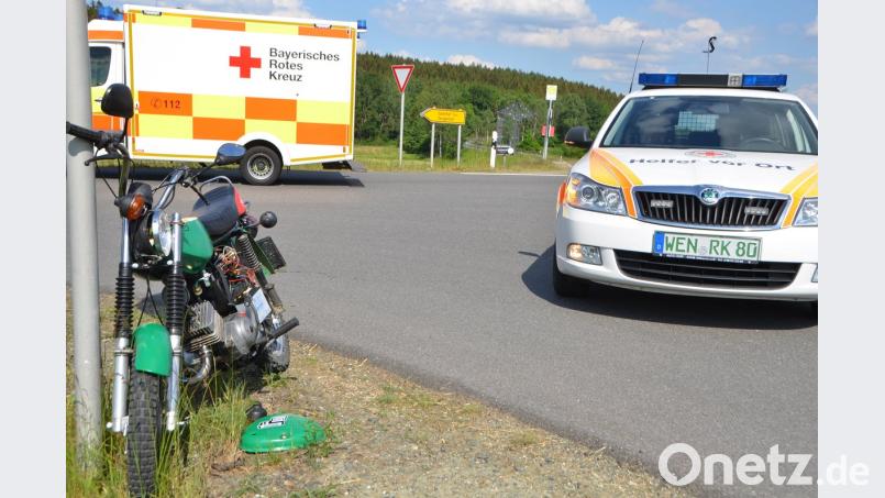 Mit diesem Moped fährt ein 19-jähriger Tscheche gegen einen Dacia.	Bild: dob