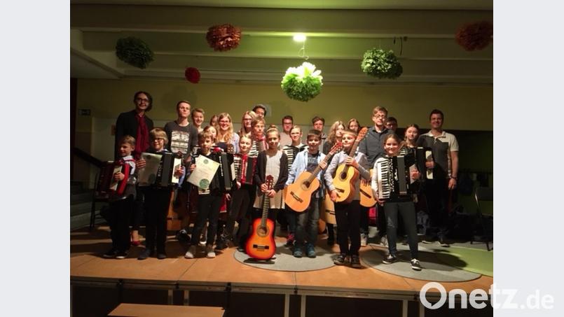 Ausgezeichnet kam das öffentliche Vorspiel in der Grundschule Waldershof an.  	Bild: exb