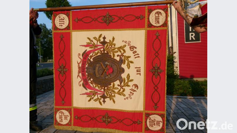 Traditionsfahne FFW Eschenbach