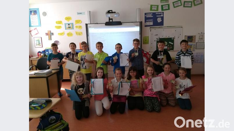 Die Klasse 4b stellt sich vor. Weiß, Gabriele [M] (<a href=