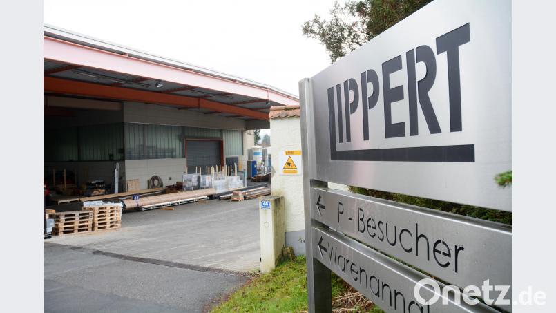Lippert: Dass die Firma die Böttgerstraße in Pressath verlässt, die JU kann es nicht fassen. Schönberger, Gabi