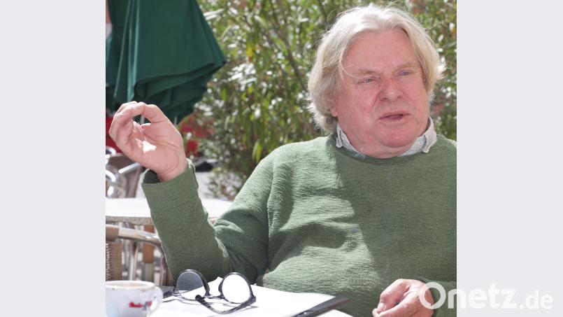 Hans Graf, Vorsitzender des Kunstvereins A.K.T, und 1968 ein junger Bursche, bereitet gemeinsam mit dem Verein das 50. Jubiläum von „Amberg progressiv“ vor. 	Bild: Wolfgang Steinbacher Steinbacher, Wolfgang [WSB] (wolfgang.steinbacher@oberpfalzmedien.de)