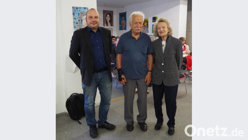 Auch Zeitzeugin Henny Brenner war dabei, als Ernst Grube (Mitte) über seine NS-Verfolgung berichtete. Bild: sbü sbü