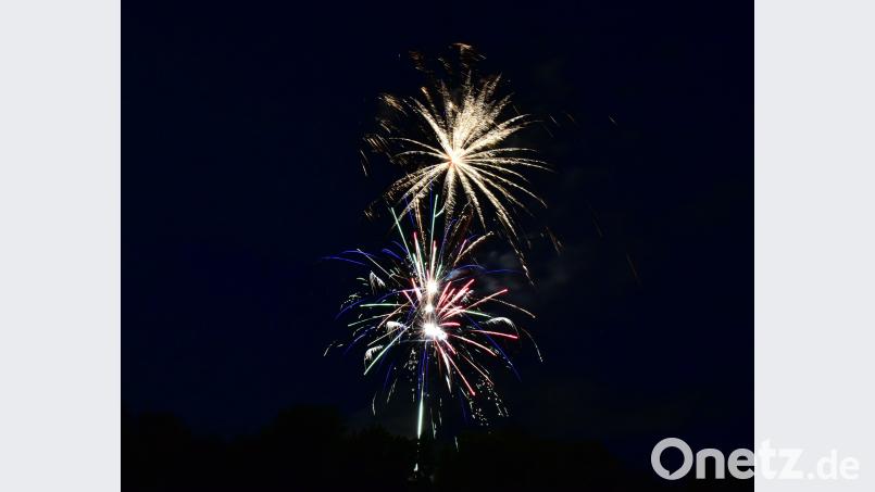 Das Volksfest ging am Sonntag mit einem Brillantfeuerwerk zu Ende. Bild: Hirsch