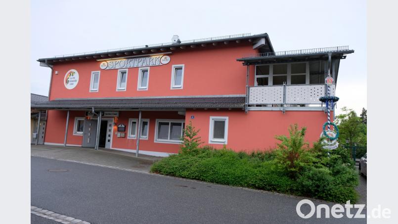 Zahlreiche Vereine und Organisationen mit der Belastung durch Vereinsheime und Spielplätze dürfen sich ebenso freuen wie die Vereine mit Jugendförderung, wie zum Beispiel bei einem der mitgliederstärksten und spartenreichsten  Vereine  der Stadt (unser Bild).  Für sie gelten neue städtische Förderrichtlinien mit zum Teil bemerkenswerten Zuschusserhöhungen. do