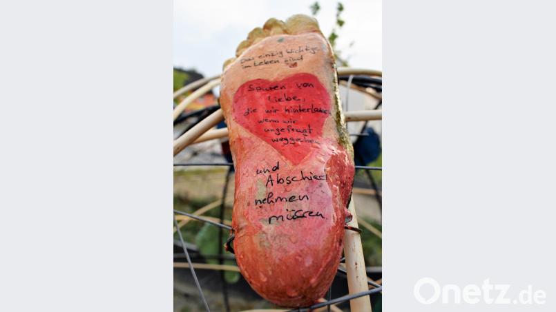 In Grafenwöhr können Fußspuren auf einem separaten Pfad gefunden werden. Gradl, Renate [RGR] (<a href=