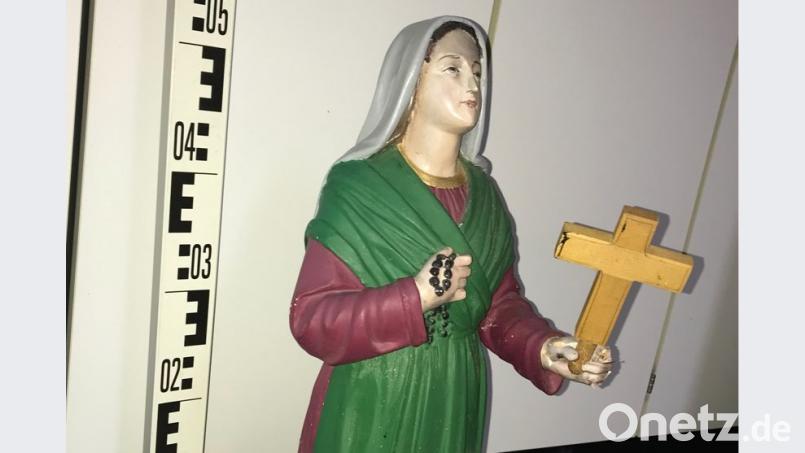 Die Polizei Vohenstrauß sucht den Besitzer dieser Heiligenfigur Polizei Vohenstrauß