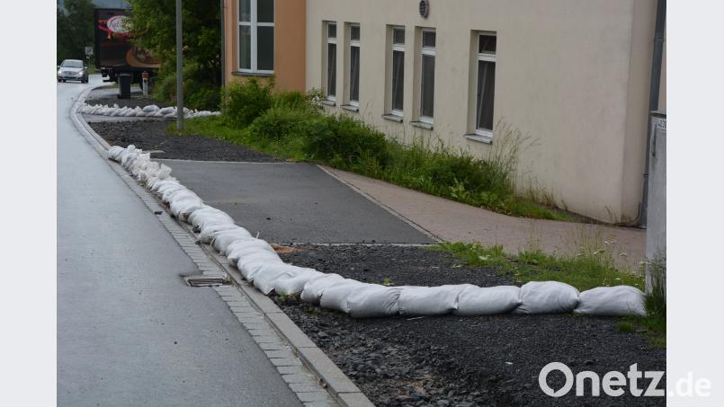 Sicherungsmaßnahmen beim Backhaus Kutzer. jr