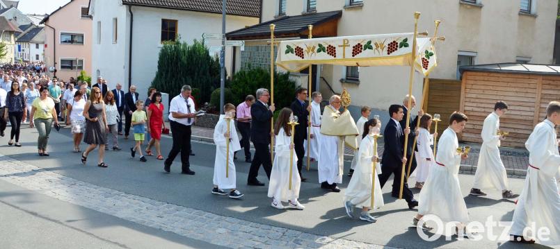 Fronleichnamsprozession in Kirchenthumbach rfü