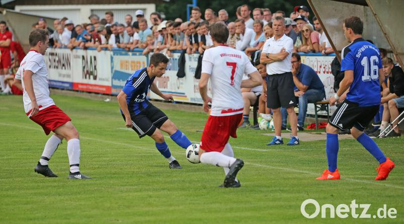 SpVgg-SV-Kapitän Moritz Zeitler und sein Teamkollege Martin Kovac (rechts) wollen am Samstag in Schmidmühlen den entscheidenden Schritt Richtung Bezirksliga machen. Eger
