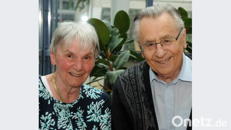 Amberg wird durch uns vielfältiger, weil ich manchem Kind noch das Stricken beibringen könnte (Heidi Stamminger, 83) und ich für unsere Heranwachsenden und für die etwas Älteren schöne Gottesdienste gestalte (Alois Albersdorfer, 83). Stephan Huber