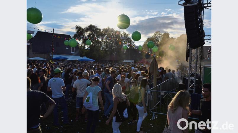 Beim Kindheitstraum-Festival in Kemnath vor zwei Jahren feierten 1300 Besucher. Dieses Jahr findet die Veranstaltung am Flugplatz in Speichersdorf statt und die Organisatoren erwarten bis zu 3000 Gäste. Würth, Wolfgang