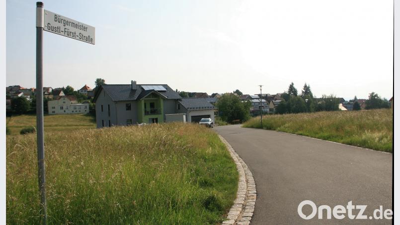 Die Grundstückspreise am „Sonnenhang“ bleiben bis auf Weiteres stabil. Dafür sprachen sich die Markträte geschlossen aus. wro