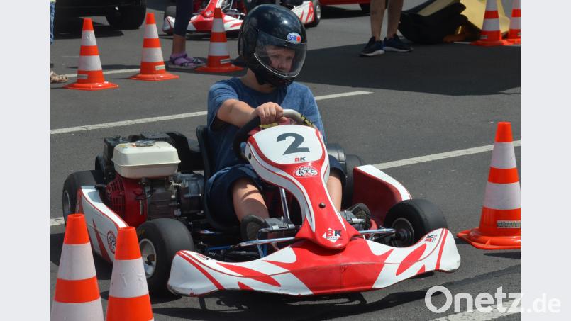 Im Racing-Parcours. uz