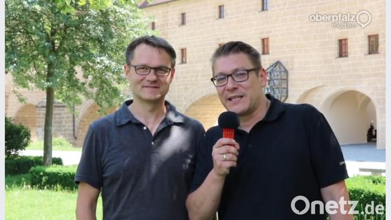 Uli Piehler und Andreas Hahn (von links) laden Sie ganz herzlich zum Leserfest der AZ am kommenden Wochenende, 9. und 10. Juni, ein. Foto: Stephanie Wilcke,