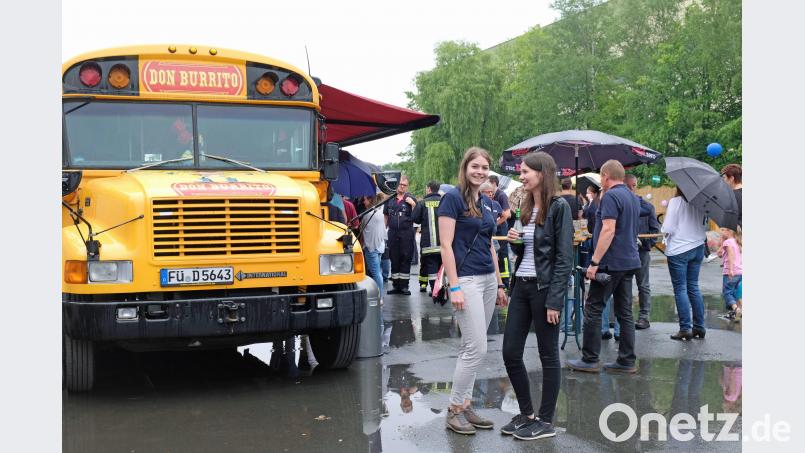 Zur Verpflegung wurden mehrere Foodtrucks aufgefahren. twi