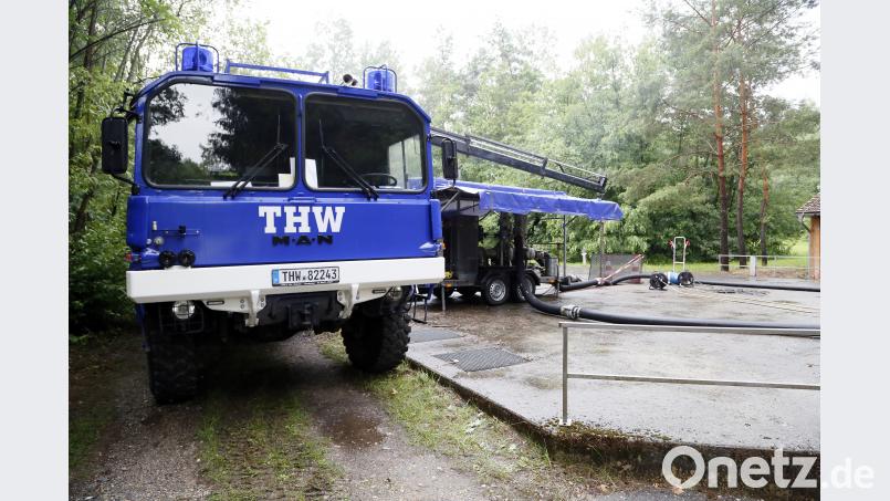 Das THW am Pumpwerk. Hösamer, Clemens [CH] (<a href=