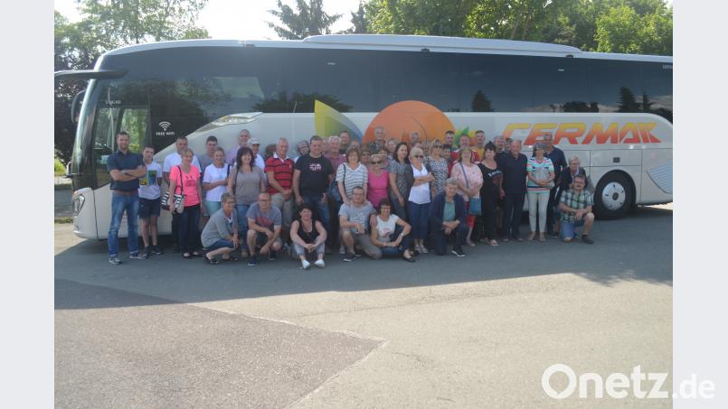 Erinnerungsfoto bei der Heimreise. exb