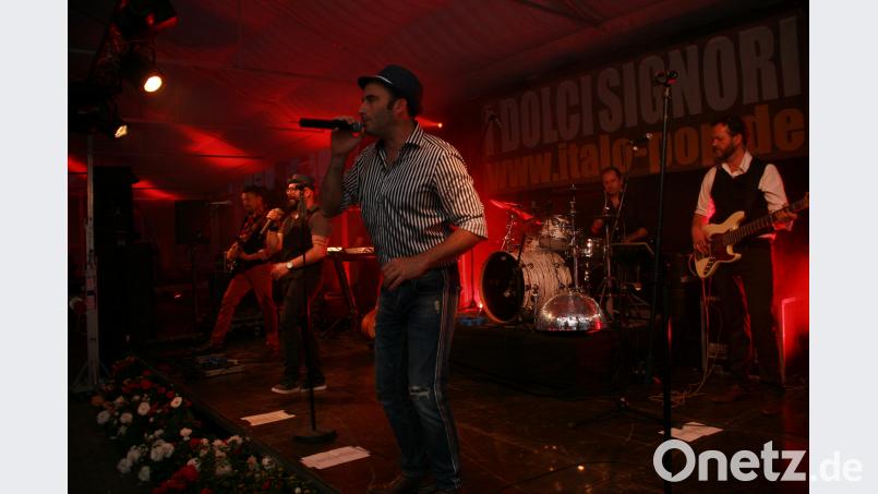 Mit „Azzurro“-  ihrem Musical - gastieren die Jungs auch auf den Bühnen. Kostproben daraus waren in Güttern zu hören. Robl, Werner