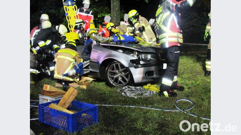 Aufwändige Rettungsaktion in Regensburg. Berufsfeuerwehr Regensburg
