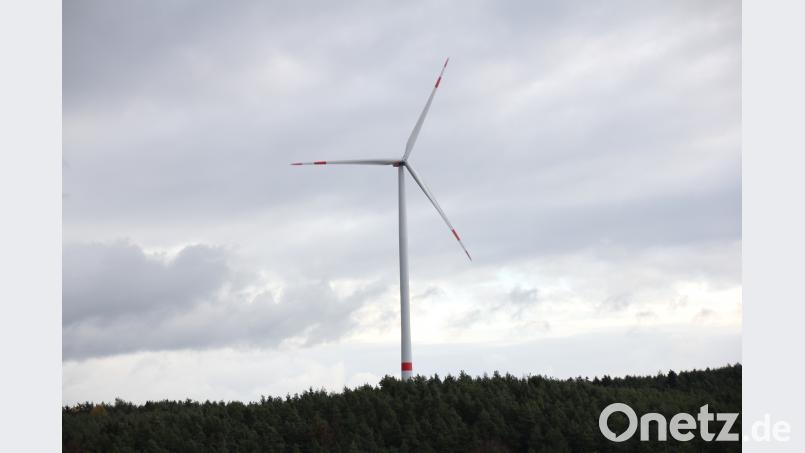 Im Gegensatz zur Anlage beim Neunburger Ortsteil Penting (Foto), wird sich in Thanstein kein Windrad drehen: Die Gemeinde hat beschlossen, die Planungen für das Windenergieprojekt einzustellen. Mardanow
