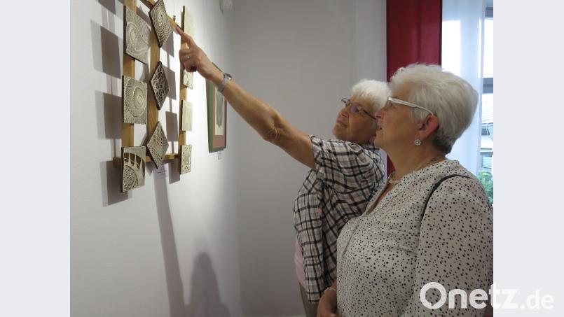 Besonders die Frauen interessierten sich sehr für die unterschiedlichen Techniken. ubb