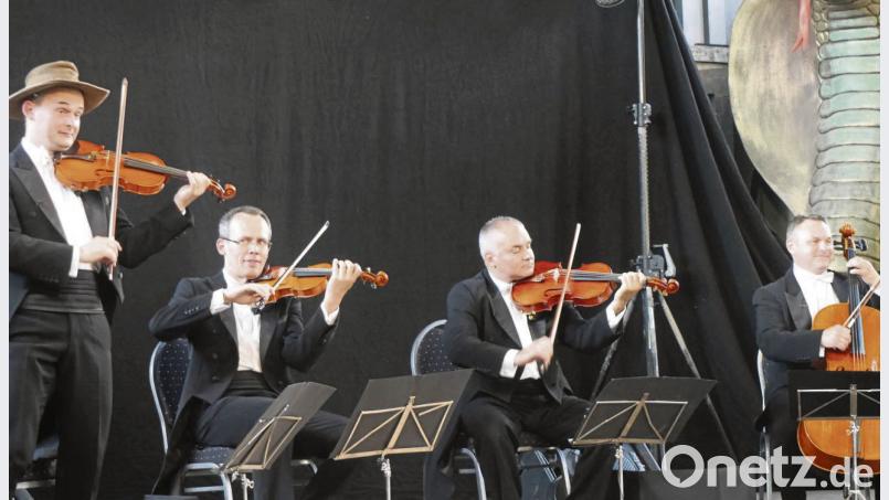 Mit klassischem Können, Ideenreichtum und Unterhaltung auf höchstem Niveau überzeugt die „MozArt group“ in Bayreuth. Sandra Blass