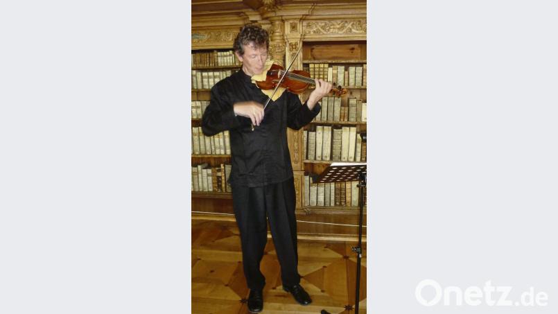 Ein hörenswertes „Barock Journal“ präsentiert Christoph Mayer beim Kammermusikkreis in Waldsassen. Reinhold Tietz
