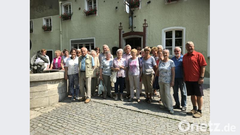 Kallmünz war das Ziel eines Ausflugs, den der Tirschenreuther Seniorenbeauftragte Konrad Zant (rechts) geplant hatte. hä