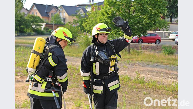 Die Löschtruppe im Einsatz. jma