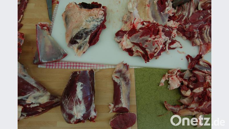 Für die Vermarktung kommt es darauf an, möglichst viele schöne, bequem zuzubereitende, leicht zu portionierende Fleischstücke zu gewinnen, die zart und schmackhaft sind. exb