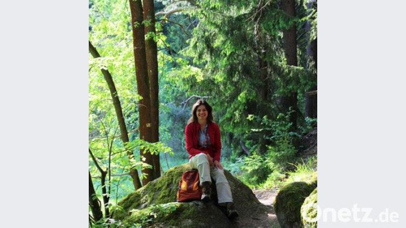 Angela Scharnagl ist als Rangerin im Geopark unterwegs. hfz