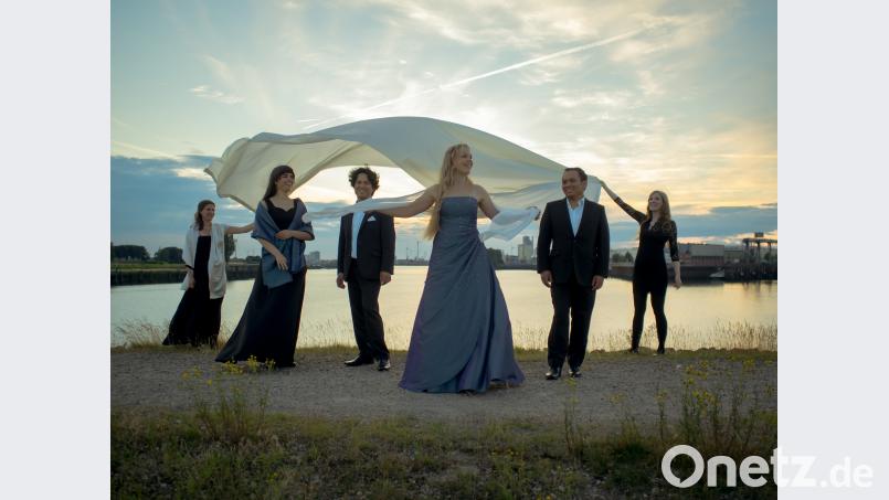 Sowohl einfühlsame Lieder, als auch lebhafte Tonadas und kunstvolle Instrumentalmusik aus Italien und Lateinamerika präsentiert das Ensemble „Los Temperamentos“ den Zuhörern beim Speinsharttag. pas