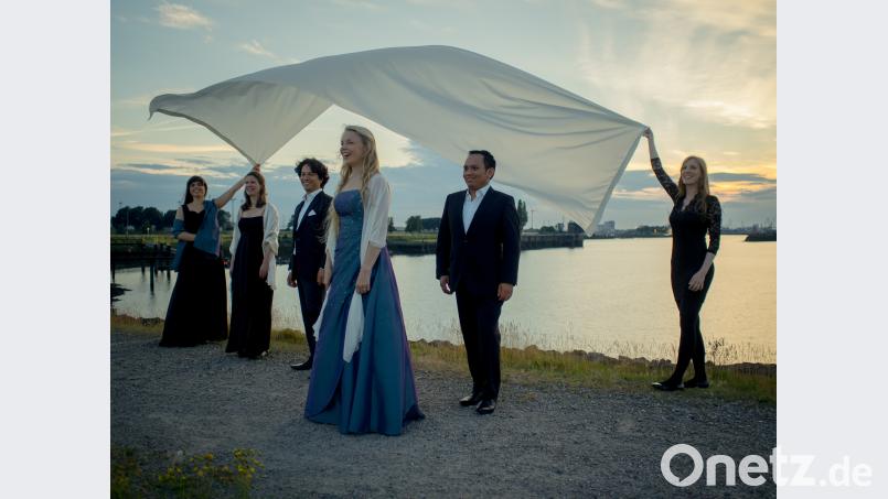 Sowohl einfühlsame Lieder, als auch lebhafte Tonadas und kunstvolle Instrumentalmusik aus Italien und Lateinamerika präsentiert das Ensemble „Los Temperamentos“ den Zuhörern beim Speinsharttag. pas
