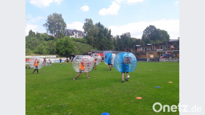 Bubble-Ball-Turnier des SC Eschenbach. msh