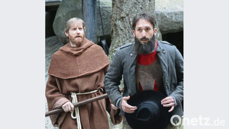 Jürgen Fischer (rechts) spielt in dem Volksstück, das die Festspiele am 22. Juni eröffnet, den Titelhelden Andreas Hofer. Holger Stiegler