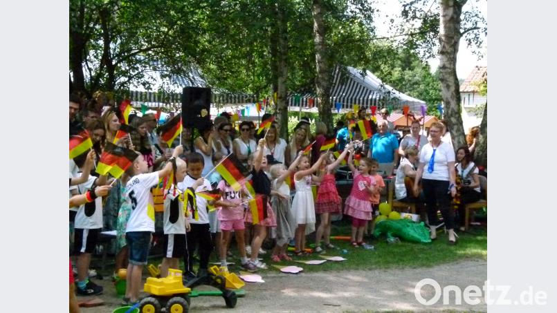 &quot;Wir sehen uns als Sieger&quot;, prophezeiten die Vorschulkinder mit Leiterin Elvira Brand. rn